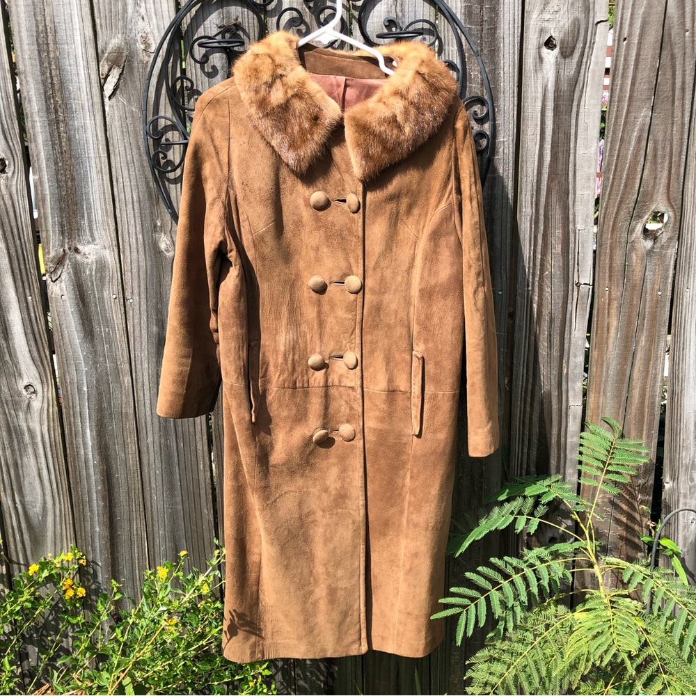 Vintage Suede Double Breasted Coat with Fur Collar M/L